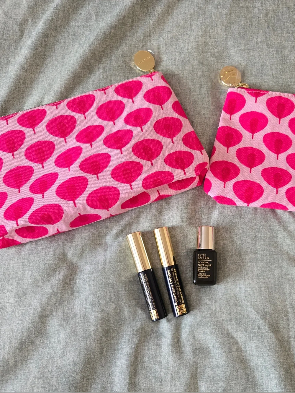 ESTEE LAUDER Revitalizing Supreme Moisturizer, Mascara & Night Serum & Cosmetic